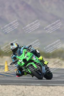 media/Jan-15-2026-Racers Edge (Thu) [[dfebeb70ab]]/2-A Group/Session 5 (Turn 5)/